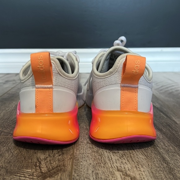 Adidas Boost - Picture 4 of 8